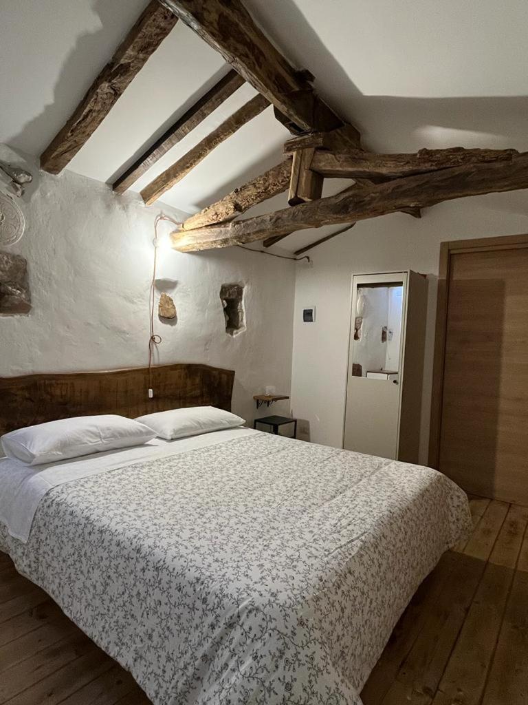 Bed and Breakfast Domus Vela Fornelli Exterior foto