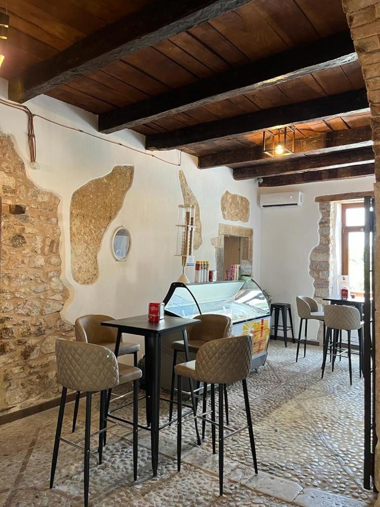 Bed and Breakfast Domus Vela Fornelli Exterior foto